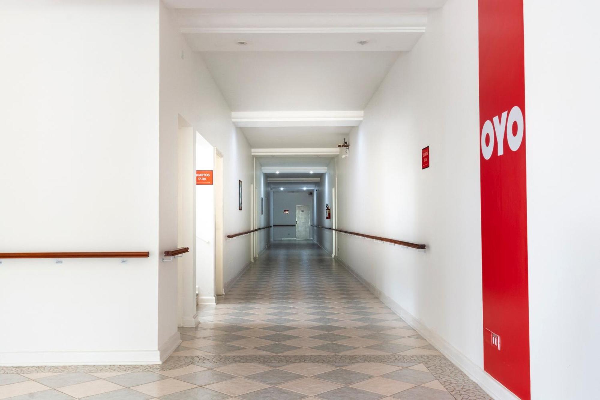 Oyo Hotel Cosmopolis, Sao Paulo エクステリア 写真